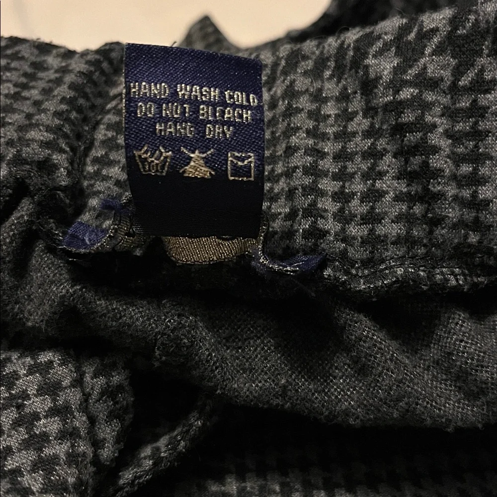 Lark + Grey Black And Grey Houndstooth Leggings With 2 Pockets Size Medium
